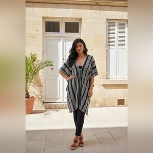 Duster/cover-up light knit short sleeve open front